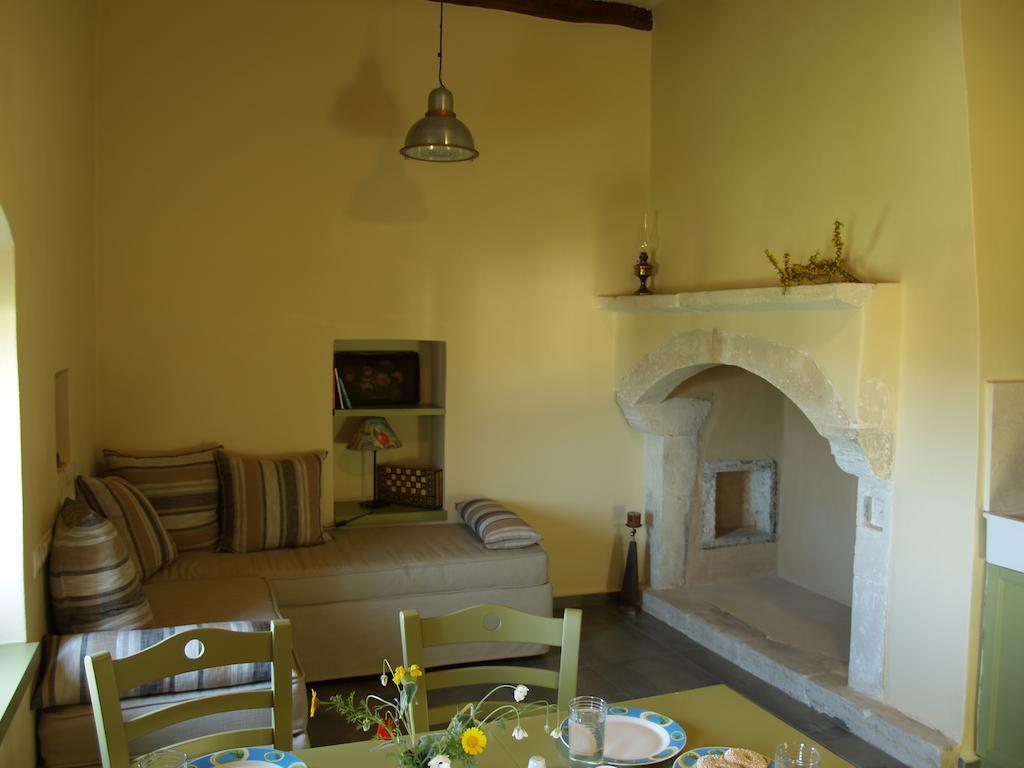 Agapi Holiday House Sívas Chambre photo
